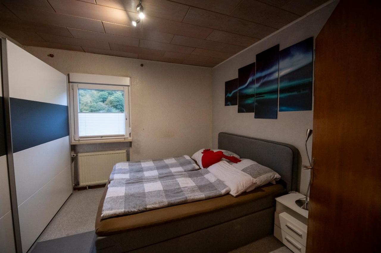 Schoene Ferienwohnung In Ruhiger Lage Altena Exteriör bild