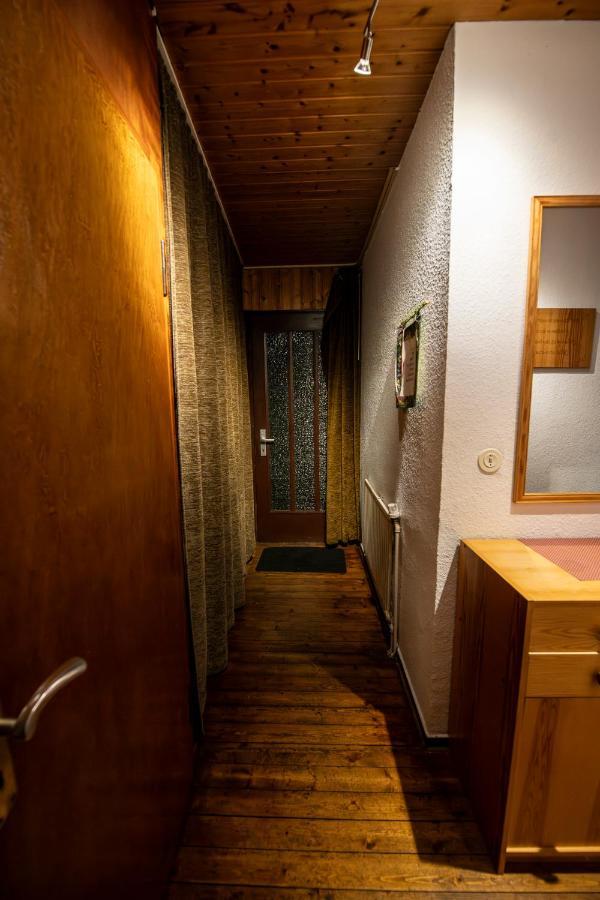 Schoene Ferienwohnung In Ruhiger Lage Altena Exteriör bild