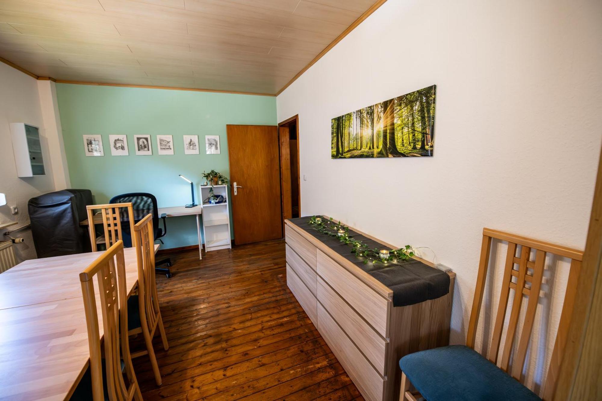 Schoene Ferienwohnung In Ruhiger Lage Altena Exteriör bild