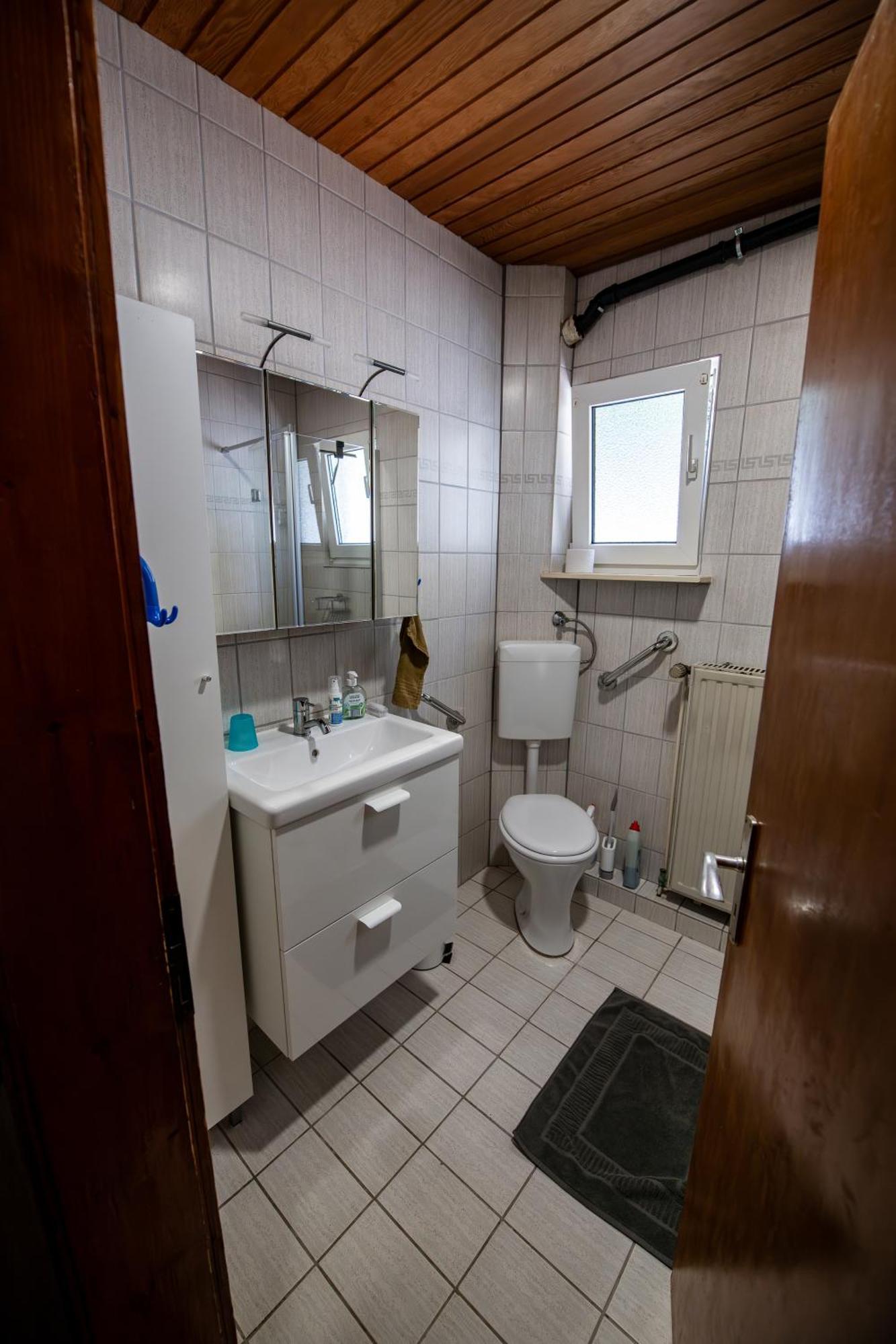 Schoene Ferienwohnung In Ruhiger Lage Altena Exteriör bild